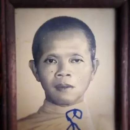泰国被誉为“活财神”的历代高僧-龙婆坤(图2)